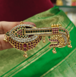 Veena brooch