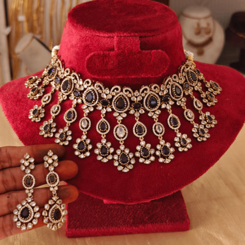 Rani choker (Purple color)