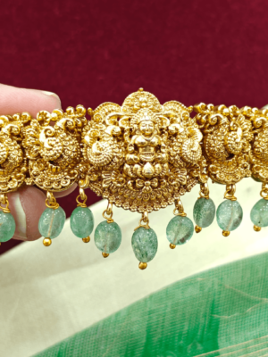 Lakshmi antique clip with mint beads