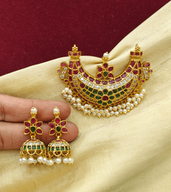 Half moon pendent set with jhumka