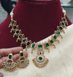 Solitaive stone necklace(green)