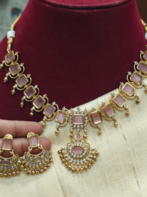 Solitaive stone necklace(pink)