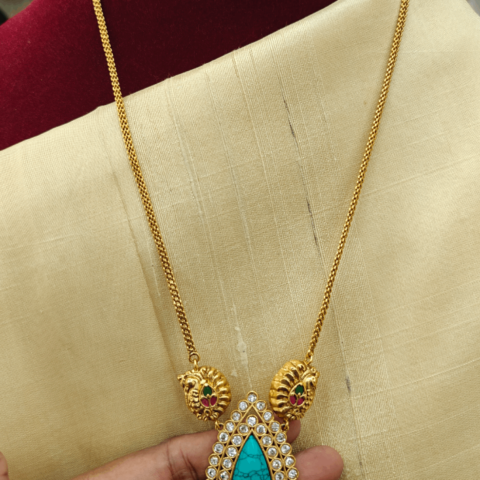 Turquoise tilak antique chain