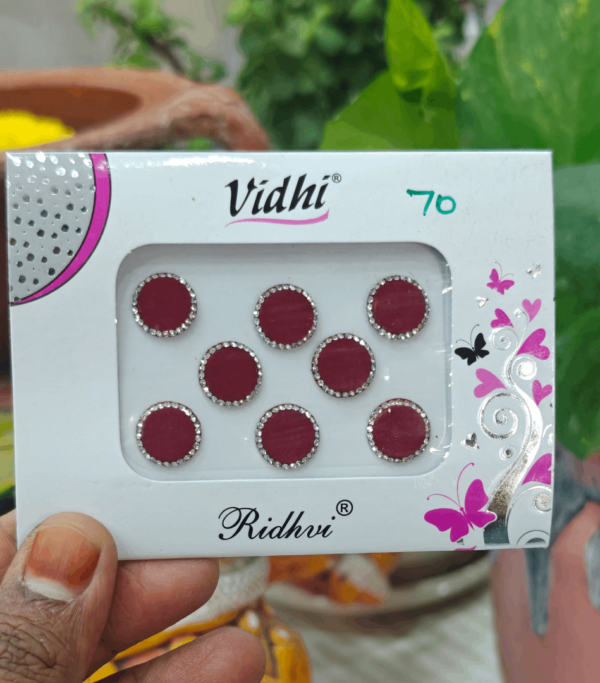 Round stone bindi -Size 8