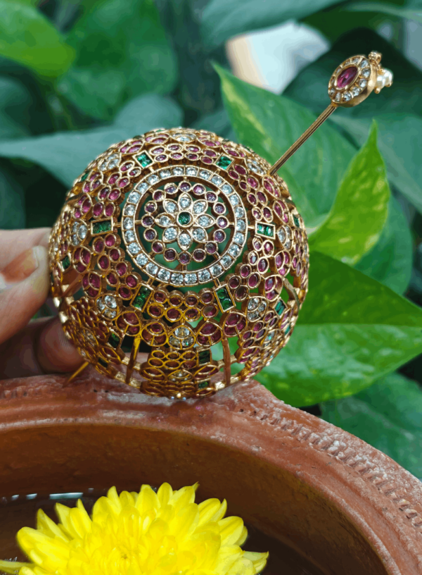 Nritya hair bun cage (Small) - Ruby green