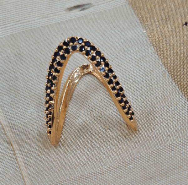 Vanki Ring (Black)