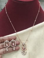 Peacock enamel pendent set(red)