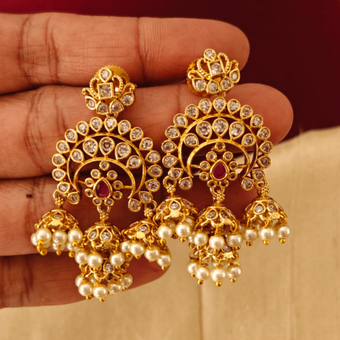 Tri flower jhumka (Ruby ,white)