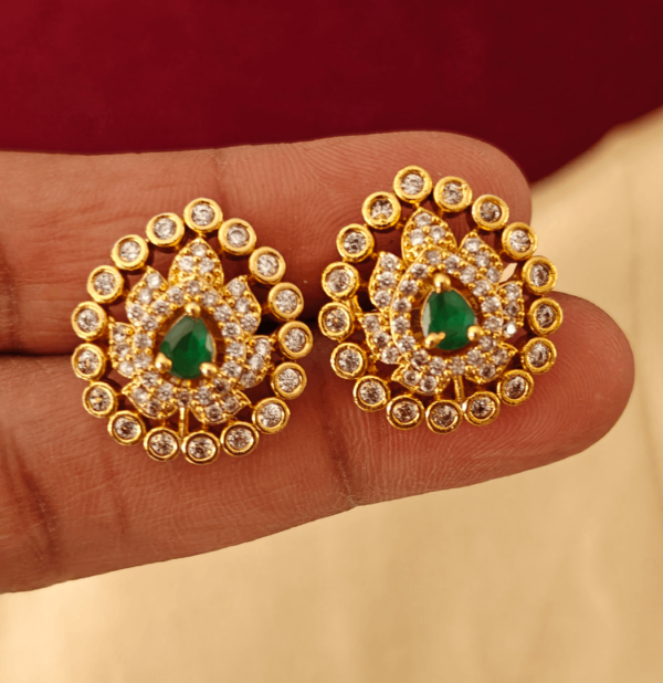 Tilak flower stud(green)