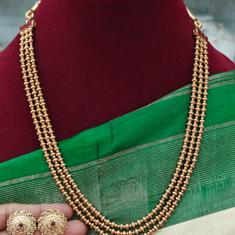 Four line thulasi beads antique mala design 1