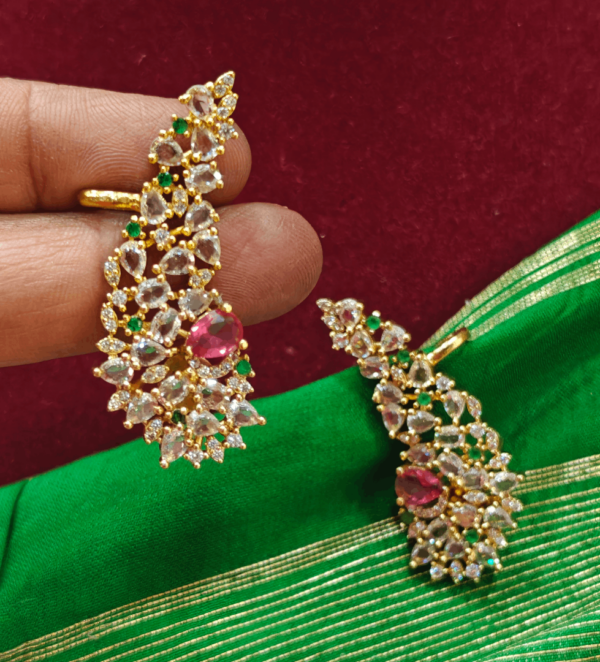 Preethi AD earcuff