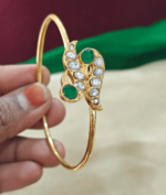 Emerald kundan brid bracelet