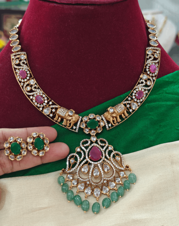 Amelia necklace(multi color)