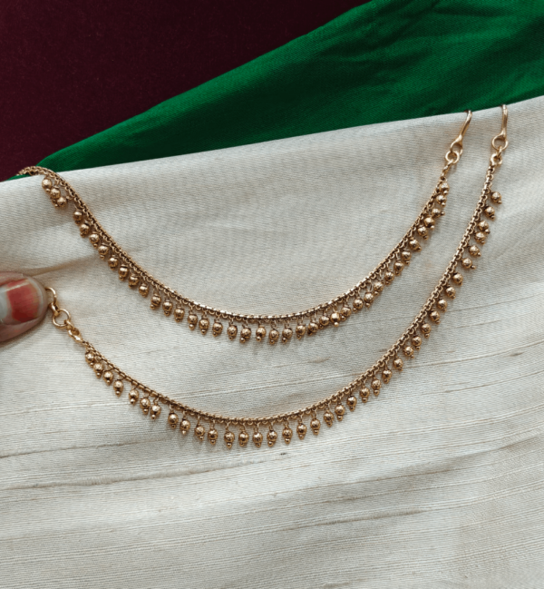 Single line antique gold balls ear chain