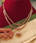 Traditional two line attige (ruby)