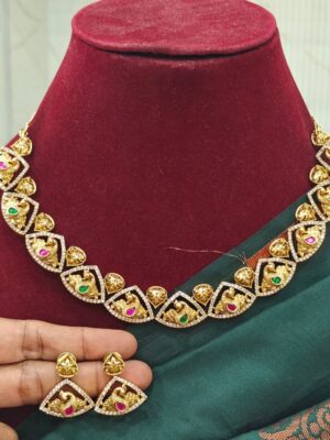 Pecock jadau necklace(green,pink)