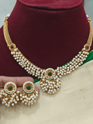 pearl necklace(green,ruby)