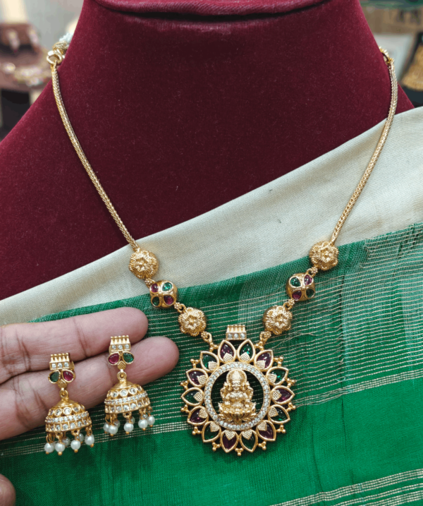Lakshmi chain set with jhumka