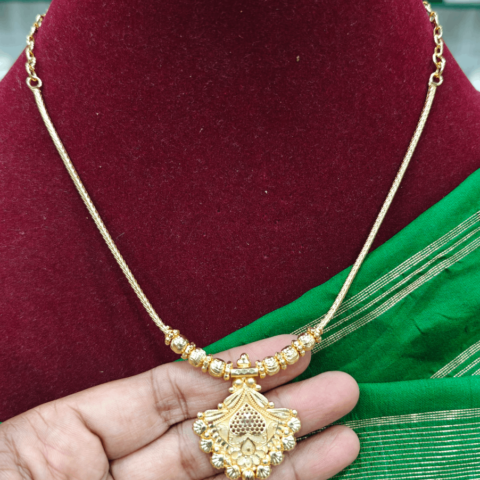 Bell necklace gold polish