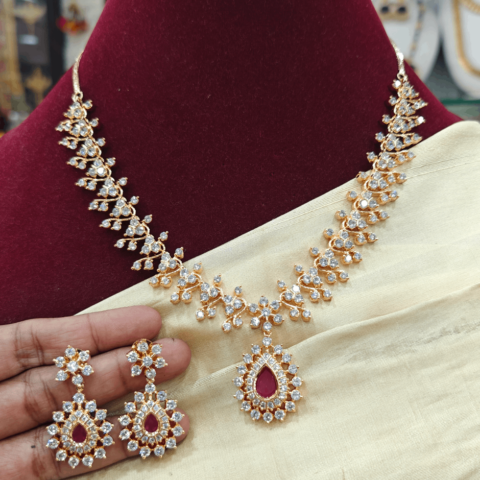 ADaimond necklace(ruby)