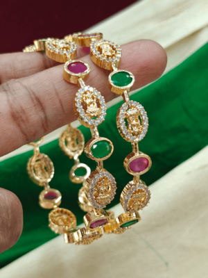 Multi color oval shape lakshmi