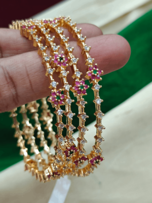 Flower cut bangles set of four