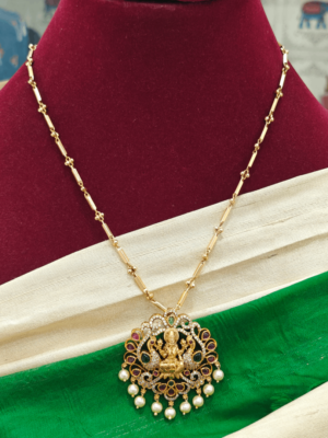 Abhaya lakshmi pendant with chain