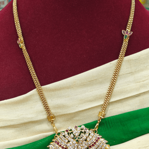 Double swan pendant with lotus chain(ruby,green)