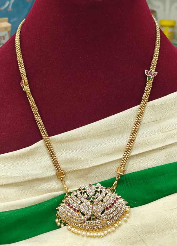 Double swan pendant with lotus chain(ruby,green)