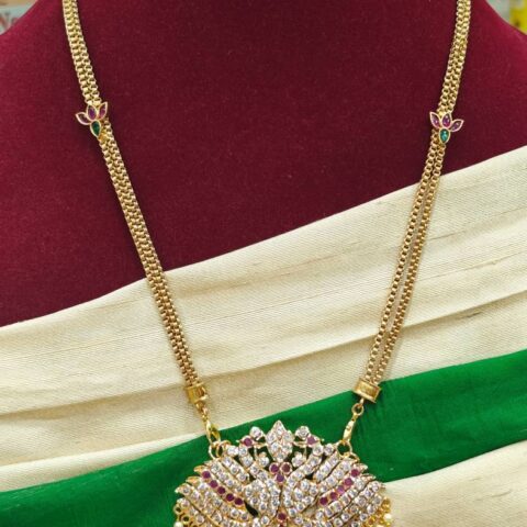 Double swan pendent with lotus chain(ruby)