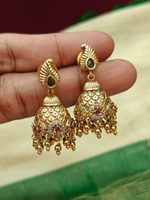 Leaf jhumka