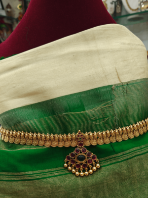 Kasu hip belt with small pendant