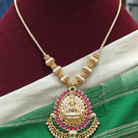 Lakshmi pendant with the ball chain