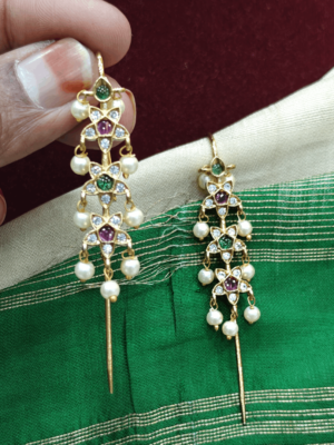 Star earpin