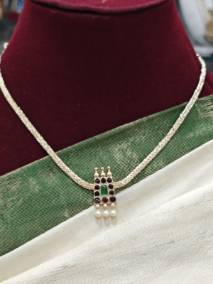 Premium kemp gopuram attigai