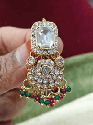 White stone mini hair accessory
