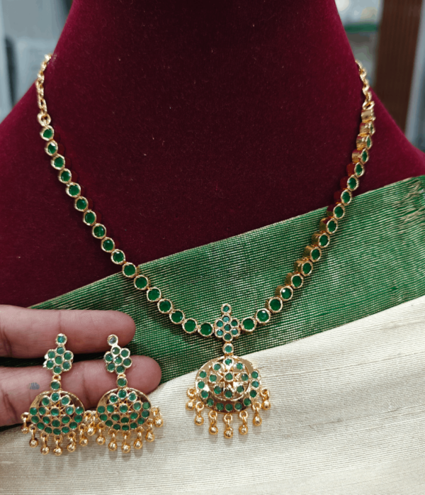 Greencolor attigai necklace