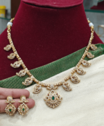 Peacock leaf necklace