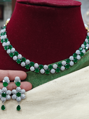 Floral party wear necklace(green)