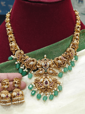 Nagasu necklace