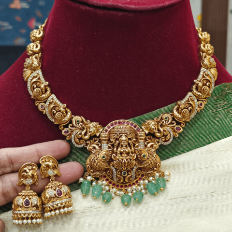 Nagasu gaja necklace with the jhumka