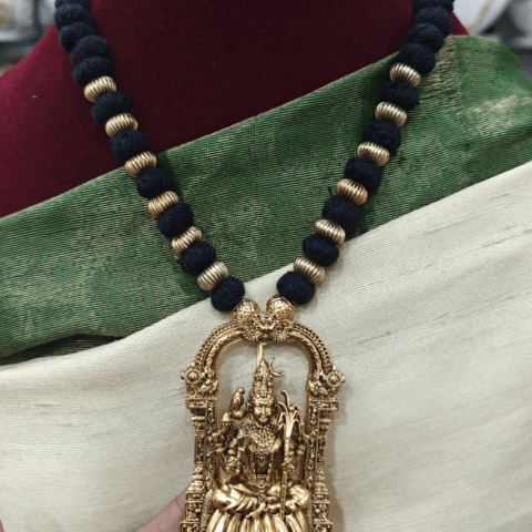 Kamakshi  pendant with black rope