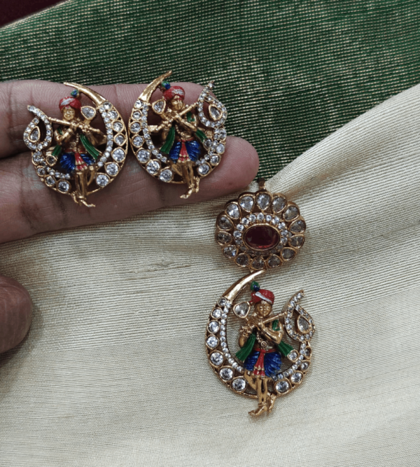 Moon krishna pendant with earimng ring
