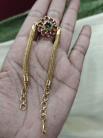 Flower bracelet
