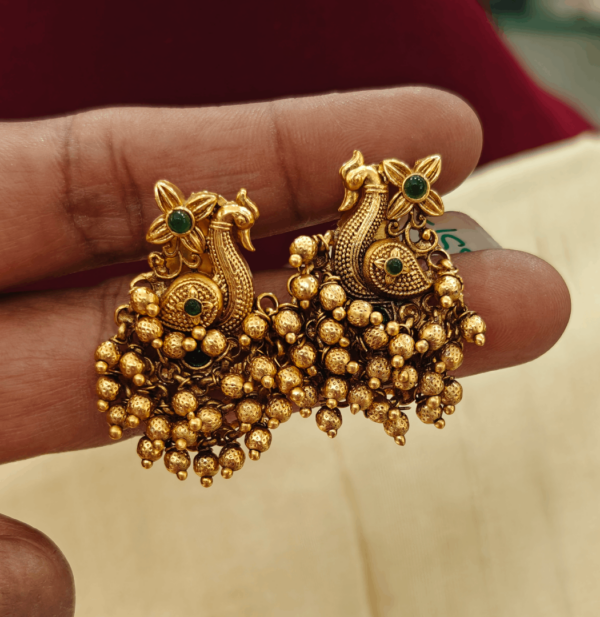 Peacock cluster earings (green)