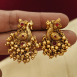 Peacock cluster earings (ruby)