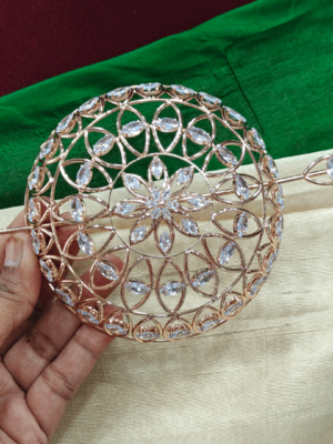 Kambi star design rose gold polished hair buncage