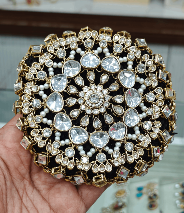 Kundan and pearl black bun