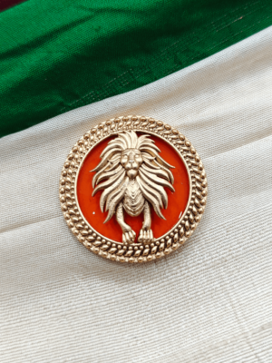 Leo brooch