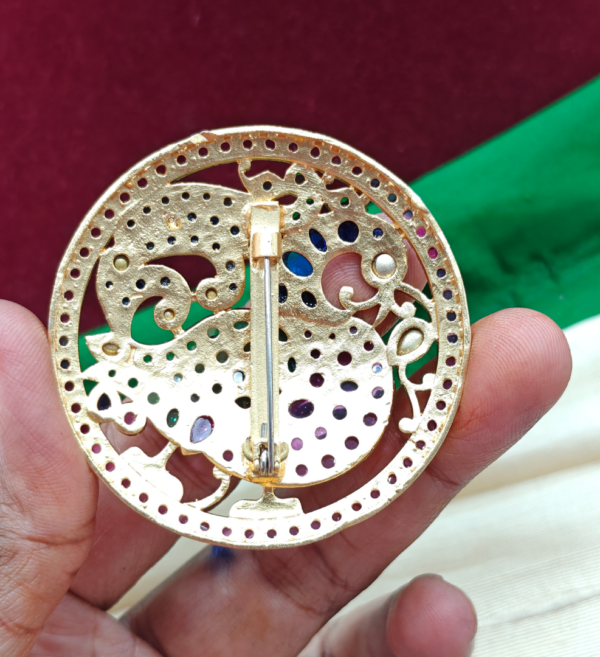 Annam brooch